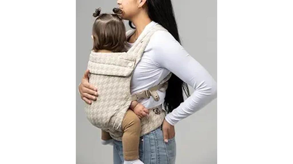 baby carrier with hip healthy design