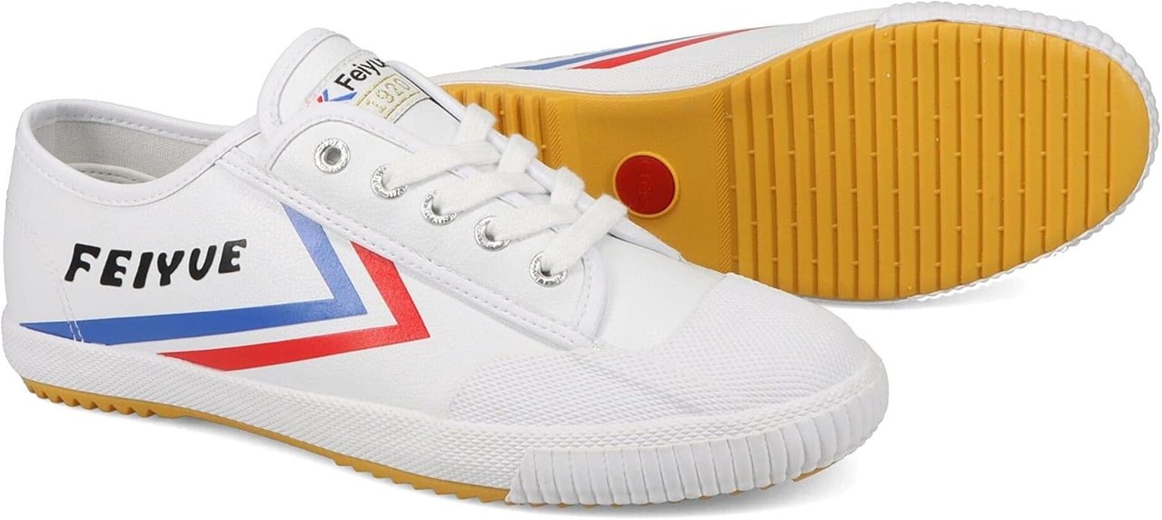 vegan canvas training shoes